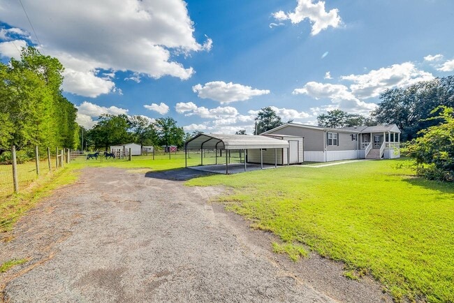 Photo - 1055 Low Ground Rd