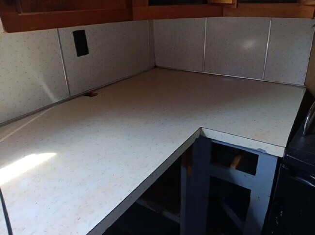 Photo - 328 W Main St