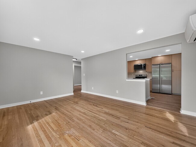 Photo - 7924 13th Ave SW