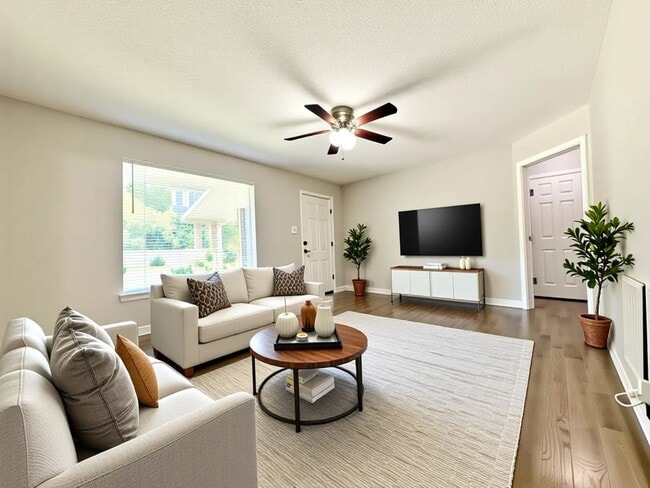 Photo - 25 Woodcliff Cir