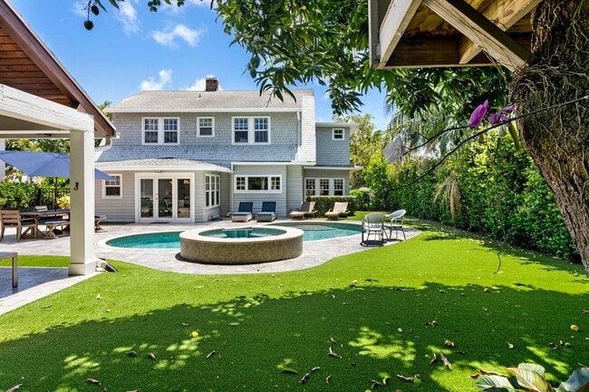 Photo - 3109 Washington Rd