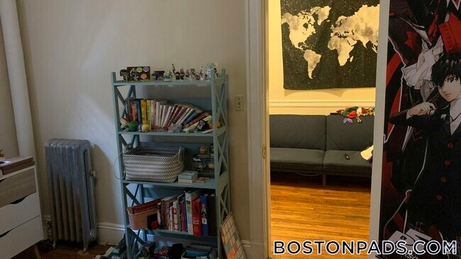 Building Photo - 1185 Commonwealth Ave Rental