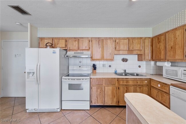 Photo - 4802 Tudor Dr Unit 210