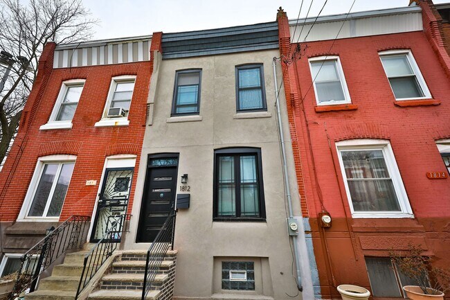 Photo - 1812 N Croskey St