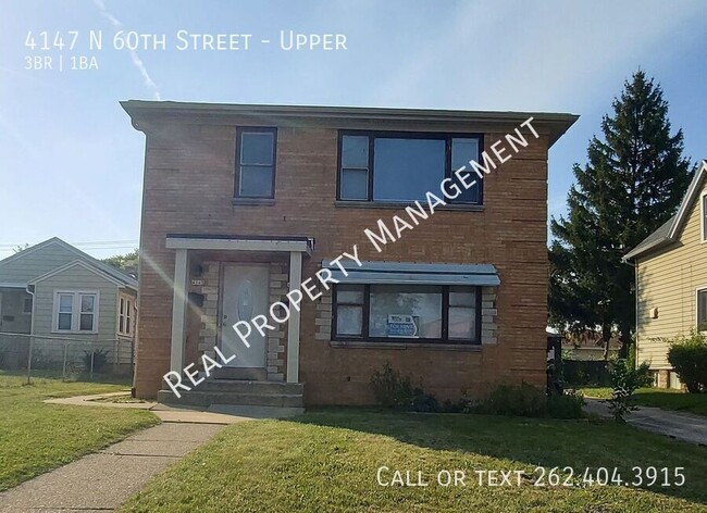 Spacious Partially Rehabbed 3 Bedroom Uppe... - Spacious Partially Rehabbed 3 Bedroom Uppe... Apartment Unit Upper