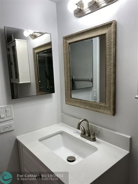 Photo - 4502 N Federal Hwy Unit 327C