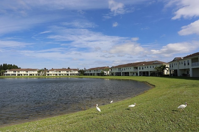 Emerald Lake Apts