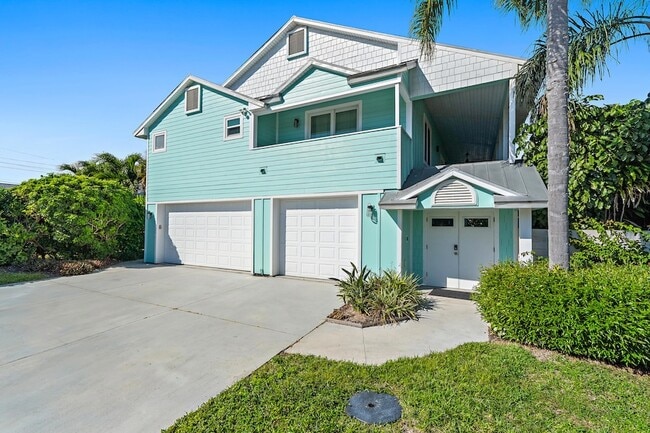 Photo - 3463 Canal Ct