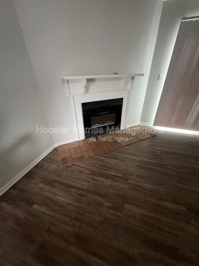 Building Photo - 5451 Carlton Ct