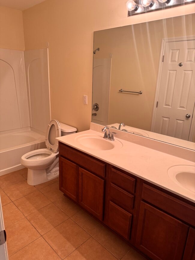 Photo - 530 Candida Dr Unit Azalea Square