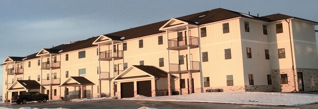 Photo - 1333 Holton Dr