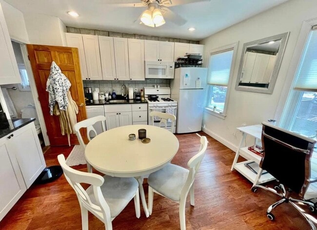 Photo - 3 K Street Pl Unit 2