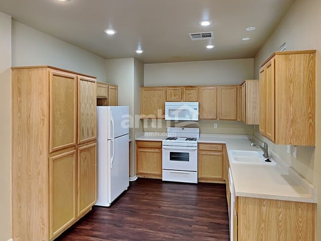 Photo - 7707 Crystal Village Ln