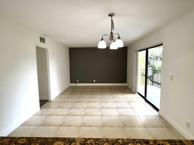 Photo - 1581 Balfour Point Dr Unit E