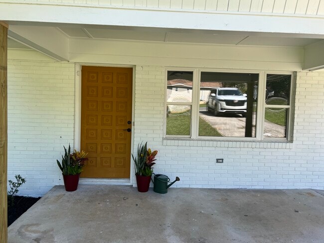 Photo - 4454 Roberta Cir