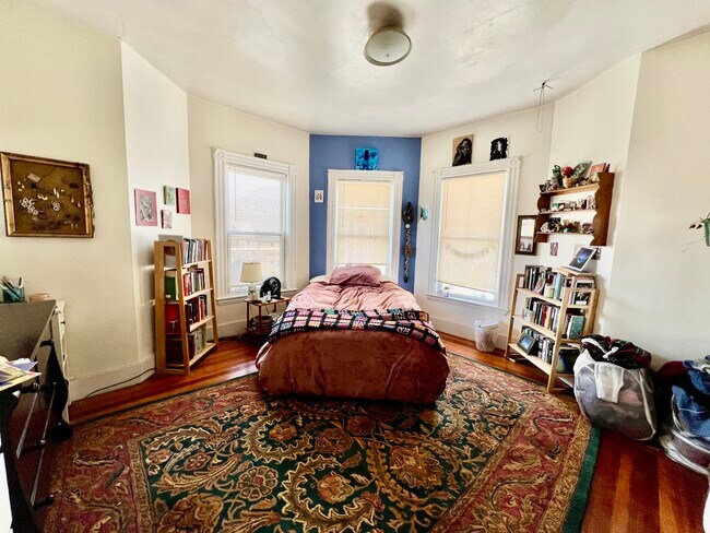 Photo - 75 Carolina Ave Unit 3