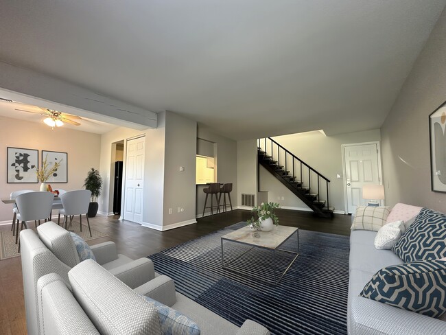 Photo - The Peak Apartments and Townhomes