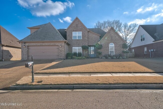5 BEDROOMS, great home located in Olive Br... - 5 BEDROOMS, great home located in Olive Br...
