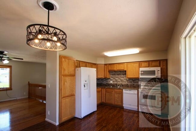 Photo - Discover this well-maintained 3-bedroom, 2-bath home in Omaha, NE