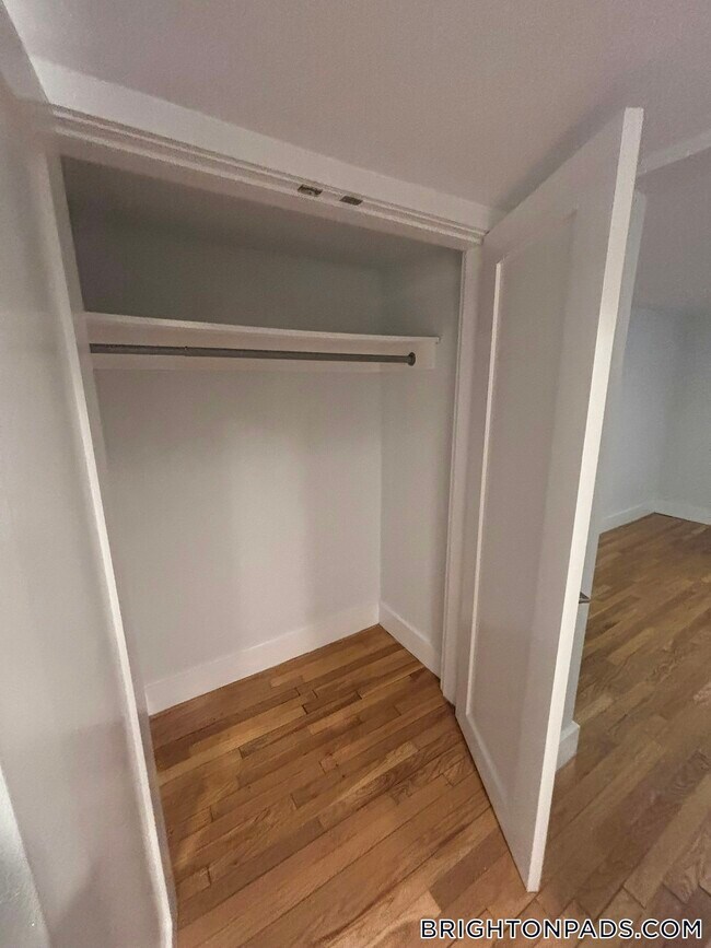 Photo - 31 South St Unidad B2