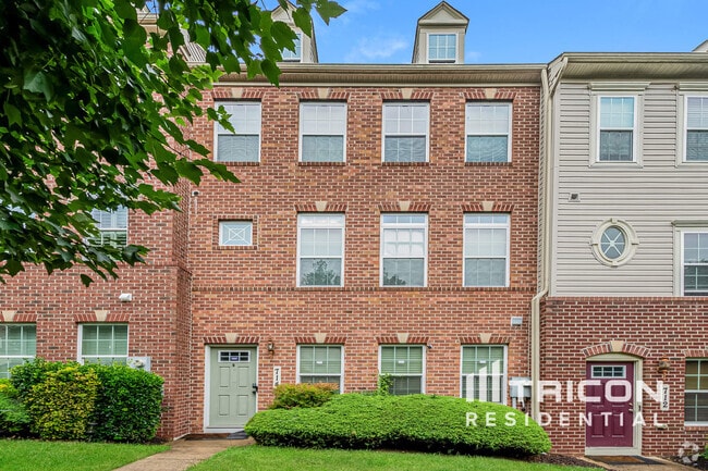 Building Photo - 10754 Cedarwood Dr Rental
