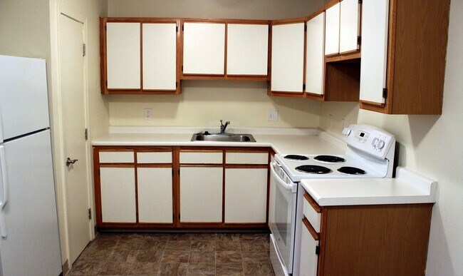 Photo - 240 High St Unidad #240