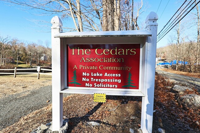 Photo - 6 Indian Ave