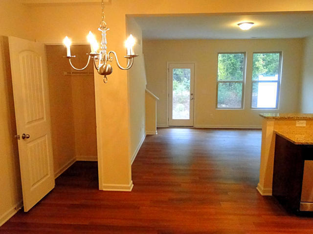 Photo - 3 Bedroom, 2.5 Bathroom Townhome with Office!