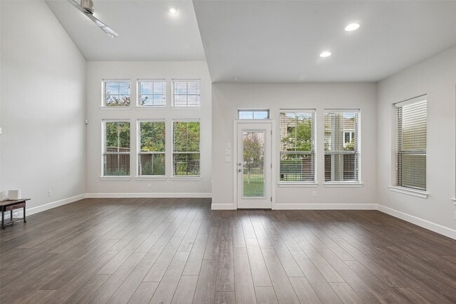 Photo - 623 Aspen Valley Ln