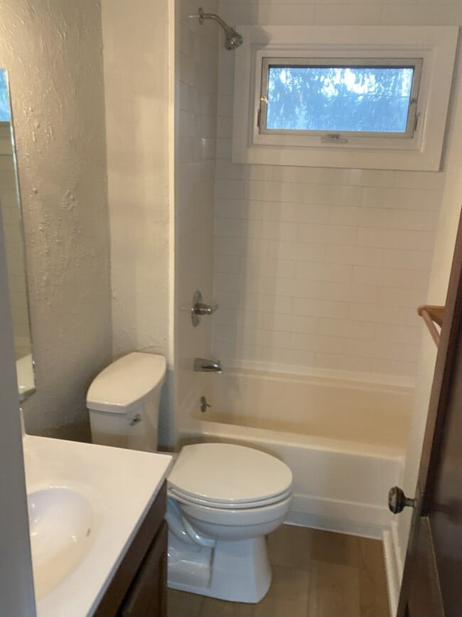 Photo - 2817 Emerson Ave