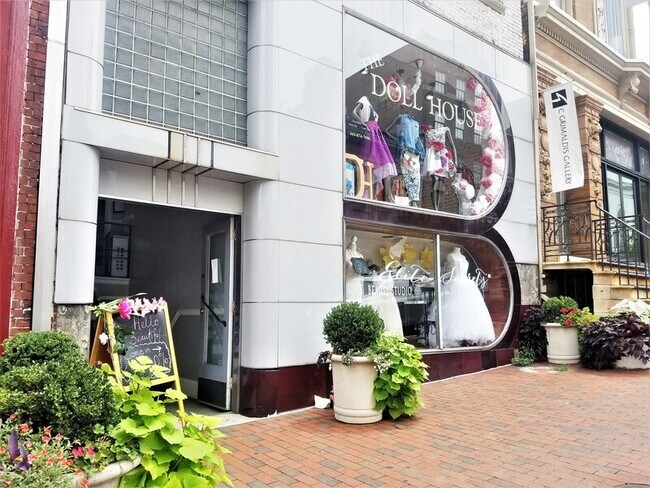 Photo - 525 N Charles St Unidad #201