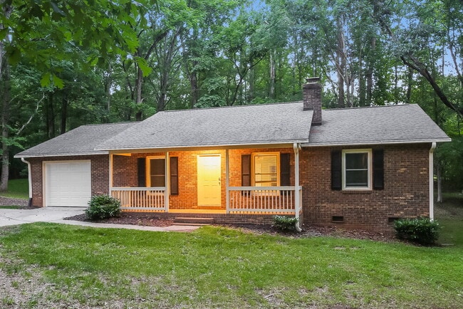 Photo - 431 Hillcrest Dr