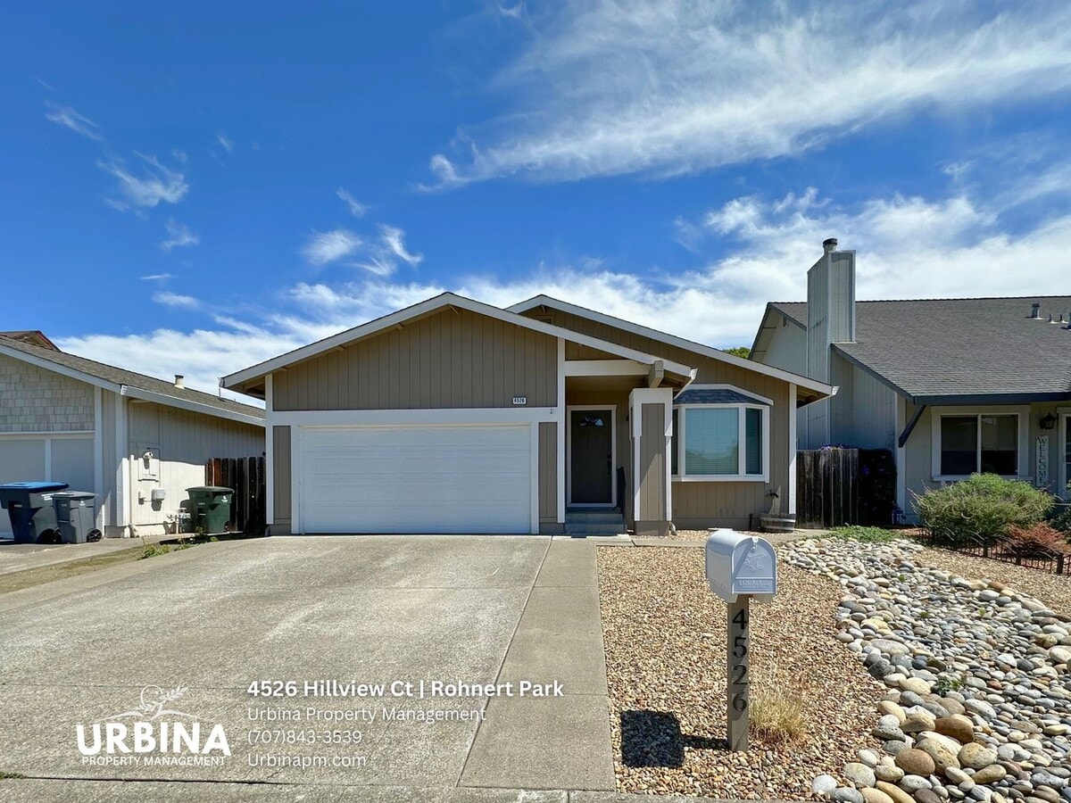 Photo - 4526 Hillview Ct