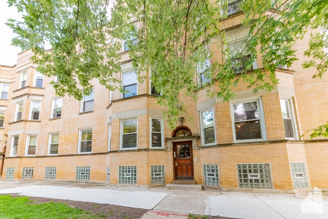 Photo - 3215 W Altgeld St Unit #  02