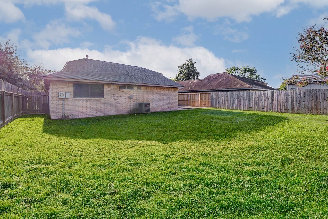 Photo - 6715 Liberty Valley Dr