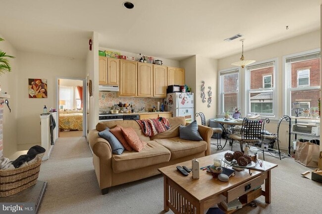 Photo - 846 Corinthian Ave Apartment Unit 2