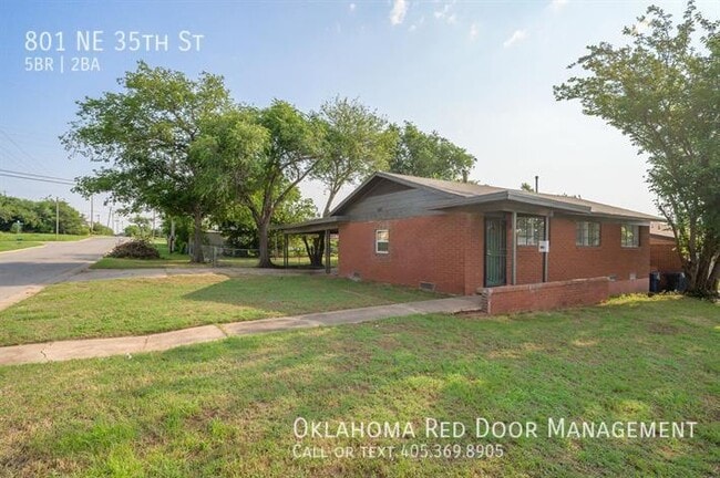 Photo - 801 NE 35th St