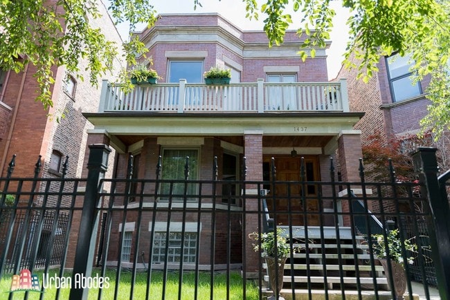 Building Photo - 1437 W Olive Ave Unit 2A Rental