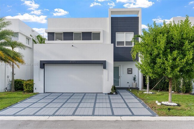 Photo - 10373 NW 68th Terrace