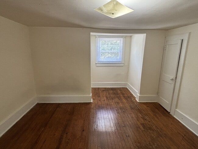 Photo - 1417 Ebenezer Rd