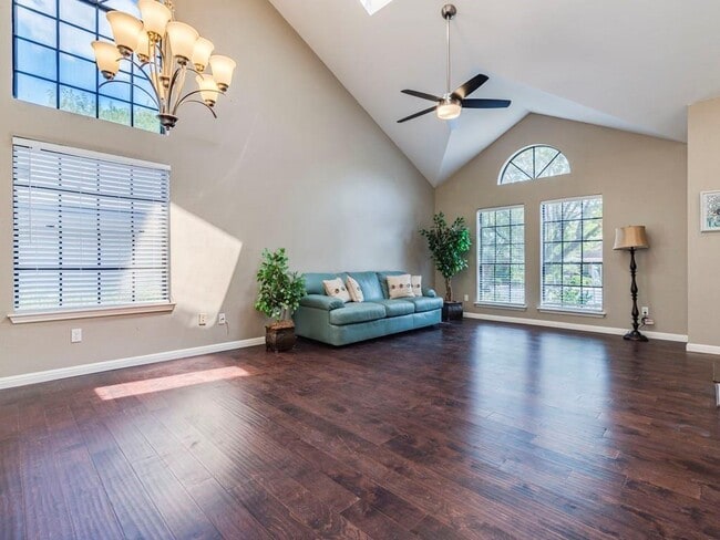 Photo - 12328 Thompkins Dr