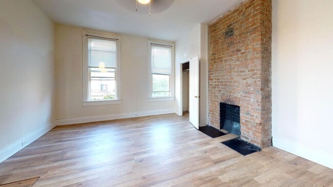 Photo - 26 W Hollister St