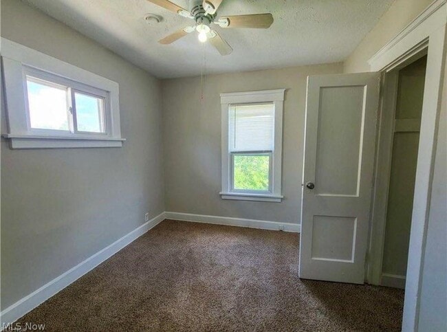 Bedroom - 4025 E 144th St Unit 2nd fl/lower