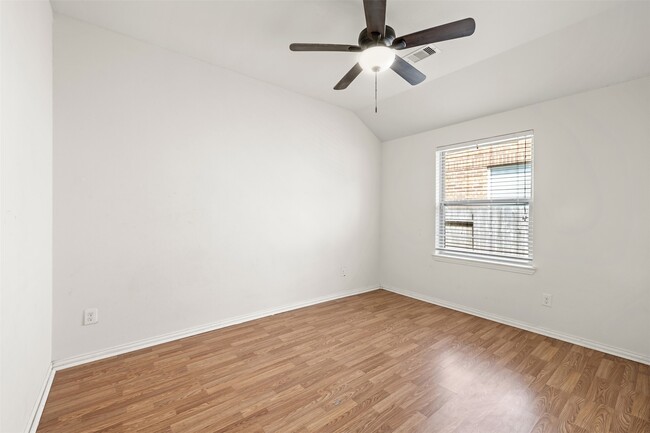 Photo - 8410 Green Paseo Pl