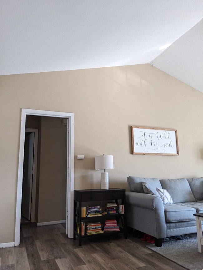 Photo - 4424 Cedar Lake Rd Unit 5