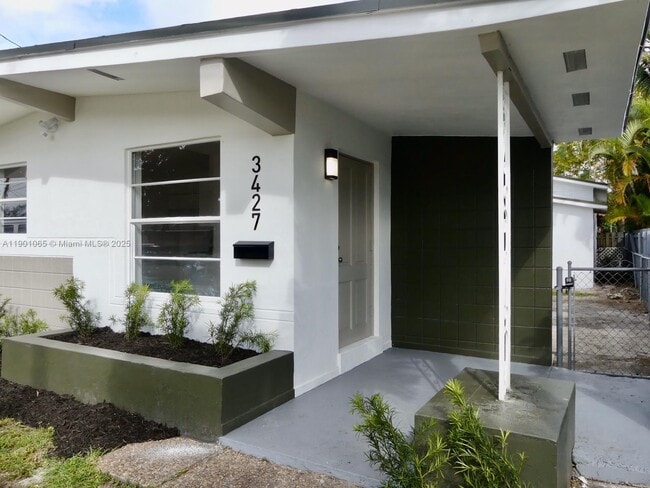 Photo - 3427 NW 5th St Unit 3427