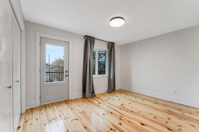 Photo - 288 Arlington Ave Unité 3