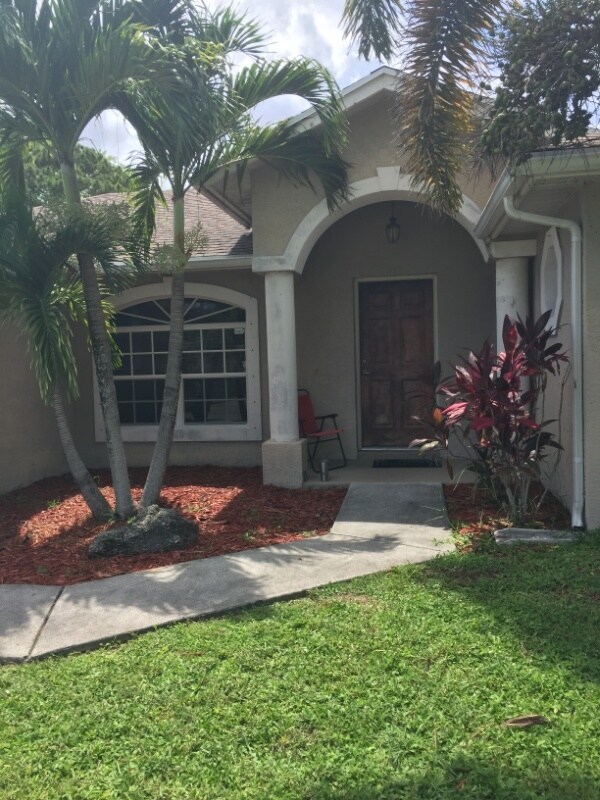 Photo - 1138 SW Ithaca St