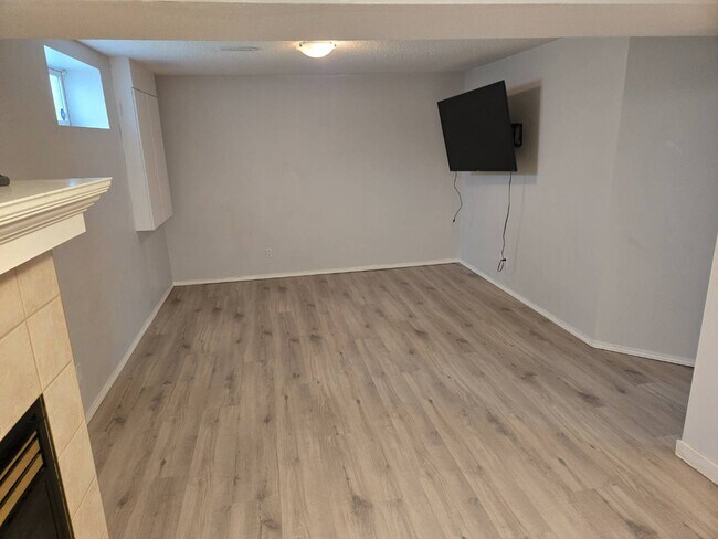 Photo - 188 Tuscany Valley Dr NW