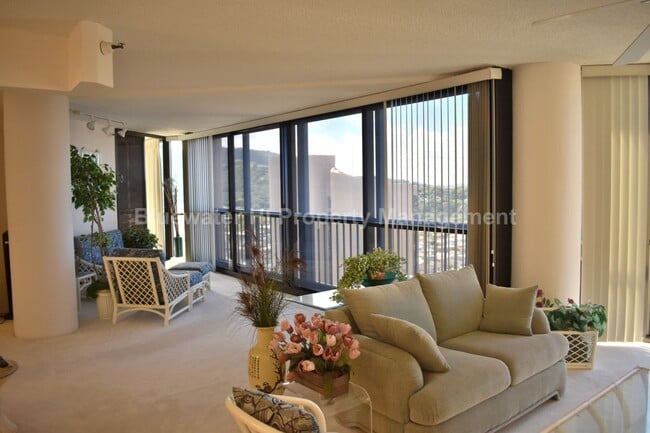 Building Photo - Craigside Furnished 2/2/2 (Nuuanu Area) Unit 2501
